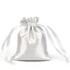 7 * 9cm 9 * 12cm 새틴 패브릭 Drawstring 가방 선물 멀티 컬러 패키지 가방 선물 주머니 헝겊 웨딩 선물 사업 승진 가방