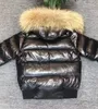 NUOVO 011 Piumino da donna manica a costine con cerniera Designer donna tessuto in nylon Outwear cappotto invernale caldo con cappuccio in pelliccia di lupo rimovibile
