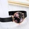 Curren Nieuwe Ladies Flower Watches Dames roestvrijstalen armband polshorloge Women's Fashion Quartz Clock Reloj Mujer Casual 201114