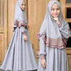 Abaya Bambini Abito musulmano per bambina Dubai Caftano Abbigliamento islamico Ramadan Abbigliamento islamico Kimono Jubba Medio Oriente Sciarpa1