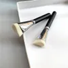 Backstage Contour Makeup Brush N ° 15 Syntetiskt perfekt ansikte Skulptur Pulver Blend Finish Brush1900325