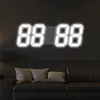 LED Digital Wecker mit Lade Moderne 3D große Wanduhr elektronische leuchtende Tischuhren für Wake Up Home Dekoration 201118