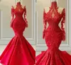 Robes de soirée en dentelle rouge luxueuses tenues de soirée sirène robe de bal Illusion manches longues col haut perlé Pageant mère de la mariée fête femmes