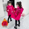 소녀의 긴 소매 후드 3 in 1 softshell windbreak 및 따뜻한 야외 재킷 추운 겨울 분리 가능한 재킷 코트 LJ201130