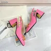 2021 İlkbahar ve Sonbahar Seksi kadın Sandalet Klasik Orta Topuk Tasarım Metal Toka Moda Yüksek Kaliteli Deri Çok Renkli