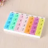 28 отсеков 7-дневный таблетки таблетки Pillbox Dispenser Organizer Case с 28 отсеками Pill Box многоцветный контейнер SN3624