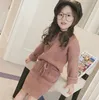 Çocuk Örme Setleri Kızlar Yuvarlak Yakalama Örgü Kazak Pulloverlaceup Paket Kalça Etek 2 PCS Çocuklar Prenses Set A45418056547