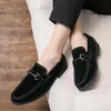 Jurk schoenen mannen groen suède loafers casual business flat slip op formele zachte comfortabele rij sociale schoen