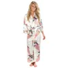 High Fashion White Silk Kimono Robe Toga Chinese Stijl Vrouwen Nachtkleding Lange Sexy Nachthemd Bloemgrootte S M L XL XXL XXXL A-044