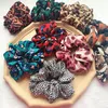 cabelo scrunchies miúdos