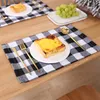 placemats de table noire