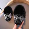 Botte d'hiver fille chaussures Style coréen petite fille nœud papillon chaussures de fourrure bébé chaud épais velours Bling chaussures fille D09221 201201