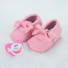 Miyocar 개인화 된 모든 이름 골드 핑크 블링 젖꼭지 및 아기 신발 첫 번째 워커 고급스러운 스타일 독특한 디자인 LJ201104