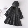 Vêtements pour enfants Girls Set Printemps Automne Fashion Hiver M manteaux de laine et jupes Boutique Enfants Vêtements Ensembles d'adolescents Outfits Automne2606698