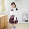 New Arrivals Roupa Bebés Meninas Define Branca manga comprida camisa com gravata borboleta + Plaid saias 2pcs Suit Set menina Roupas Crianças