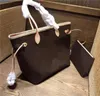 2023 Vuton Womens Touse Handbags أكياس الكتف حقيبة يد حقيبة نسائية حقيبة تحمل على ظهر حقيبة حمل حقيبة Brown Beal Bealth Clutch Wallet Wallet Pags