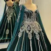 Traditionell Caftan Marocain Evening Dresses Dark Green Lace Applqiue Formell klänningspärl och paljetter Robe Soiree de Mariage 326