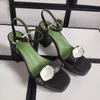 새로운 가죽 여름 샌들 두꺼운 뒤꿈치 패션 여성 신발 방수 플랫폼 하이힐 한 단어 여성 디자인 공식 신발 플랫폼