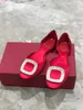 Venda quente - Sapatos de Mulheres oco cabeça redonda Seda Flat Bottom Buckle raso Boca oca moda casual sapatos únicos