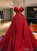 Red Prom 2021 Robes élégantes sur les paillettes d'épaule perles de la perle appliquée sur mesure Robes de fête de soirée sur mesure Vestidos
