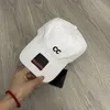 新しいファッショナブルな人気の高級野球帽の帽子ユニセックス高品質カジュアルスポーツクラシックハットストリートアルファベットキャップ