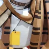 Damendesigner Seidenschal Silk -Schals hochwertiger Marke Schalschellen Frauen Fashion Scarve 4 -Saison Luxury Square Hälse