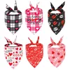 Valentijnsdag hond sjaal hartontwerp driehoekige sjaal voor honden kostuums accessoires honden sjaal slabbetje huisdierbenodigdheden