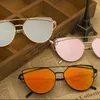 2020 Designer feminino óculos de sol espelhar plano plano ouro vintage cateye moda de sol copos fmale lady olywear