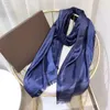 Écharpe de soie à chaud Fashion Man Femmes 4 saison Châle d'écharpe écharpe taille 180x70cm 6 couleur haute qualité