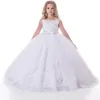 2021 Robes de fille de fleur blanche pour les filles de dentelle de mariage Pageant Gown Kids First Communion Princess Robes 245g