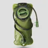 2L TPU Vattenpåsar Hydration Gear Mouth Sports Bladder Camping Vandring Klättring Militärväska GRÖNA BLÅ FÄRGER276S8850537