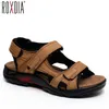 Roxdia nova moda sandálias respiráveis ​​homens sandália de couro genuíno de verão sapatos de praia masculinos sapatos causais mais tamanho 39 48 rxm006 z830#