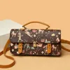 Bolsa de ombro feminina de fábrica inteira, bolsa tote doce, personalidade de rua, pequena bolsa de couro fresco, estilo de alta qualidade fash267x