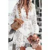 Nya sommarkvinnor Bikini Cover Up Floral Lace Hollow Crochet Swimsuit Coverups Bading Suit Beachwear Tunic Beach Dress Hot T200324