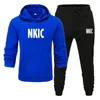 2022 Mannen Casual Merk Trainingspak Sport 2 stks Set Jas + Broek Sport Jogging Athletic Trainer Solid Cotton Pak Runing Wear Gym slijtage