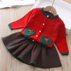 Baby Meisjes Winter Kleding 2022 Gebreide Liefde Trui T-shirt met Bloem Rok Tweedelig 1-5 jaar Herfst Kids Girl Kleding Set G0119