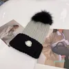 Designer Cap Winter Patchwork Knitted Hat Unisex Warm Beanie Fashion Retro Wild Hats Outdoor Womens Skiing Caps Casual Skull Cap