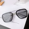 Woman Sunglasses Fashion Sunglasses non brand fashion Sun Glasses Mens Black Frame Grey Gradient Glass Lenses Des Lunettes De Sole3707176