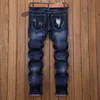 Jeans da uomo Pantaloni dritti da uomo Streetwear Denim Slim Fit Pantaloni strappati effetto consumato con toppe Desinger Hip Hop Hombr268i