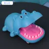 Vente en gros NEWPRODUCTEMPROCIT BIGUE BOUCHE ANIMAL ARTICLES Toy Crocodile Design Tirez la voiture pour Capsule Vending DHL Free YT199502