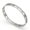 Sälj varumärke Romerska siffror Rostfritt stål Silverpar Manschett Bangles för kvinnor Men1184604
