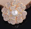 2022 nuova perla strass fiore spilla pin lega d'argento finto diament spilla per il vestito da festa in costume da sposa pin regalo 2016