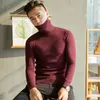 Turtleeck Sweters dla mężczyzn jesienne pulovery Koreańskie dzianiny Slim Fit Solidny kolor swobodny wełna Swatery S-3xl 201126