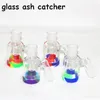 narguilés 3,5 pouces Glasss Ash Catcher avec 14mm 18mm 7ml Silicone Container Reclaimer Épais Pyrex Ashcatcher pour Bongs à eau en verre