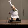 VILEAD 21 cm Resina Baffi Chef Indietro Portabottiglie Figurine Creativo Ristorante Ornamento Persone Regalo Artigianato europeo Decorazioni per la casa 201201