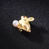 Vintage ouro cor pássaro animal broche pinos pérolas gato cão coelho cavalo elefante broche mulheres casaco lenço lapela pins