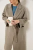 Cappotto invernale da donna in doppio cashmere con colletto dentellato, maniche lunghe, tasche frontali, cintura a fascia, capispalla casual alla moda