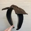 2021 Новый стиль ретро Seiko, чтобы сделать вязаный кожаный темперамент Bowtie Hair Hoop модные волосы орнаменты