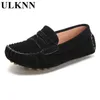 ULKNN Candy Couleur Enfants Mocassins en cuir souple Enfants Mode Casual Garçons et filles Chaussures de bateau Chaussures simples 21-32 Chaussure grise 201201