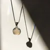 Silvology 925 Sterling Silber Weiße Chalcedon Halskette für Frauen Runde Minimalistische Leichte Luxus Anhänger Halskette Büro Schmuck Q0531